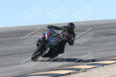 media/Oct-13-2025-Moto Forza (Mon) [[a66d839500]]/4-C Group/Session 2 (Bowl)/